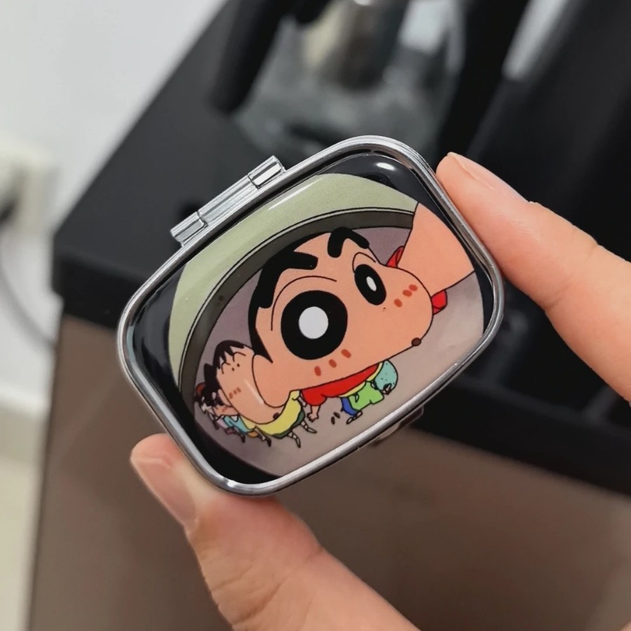 Crayon Shin-chan Mini Sealed M - Manga Storage Box recension och pris