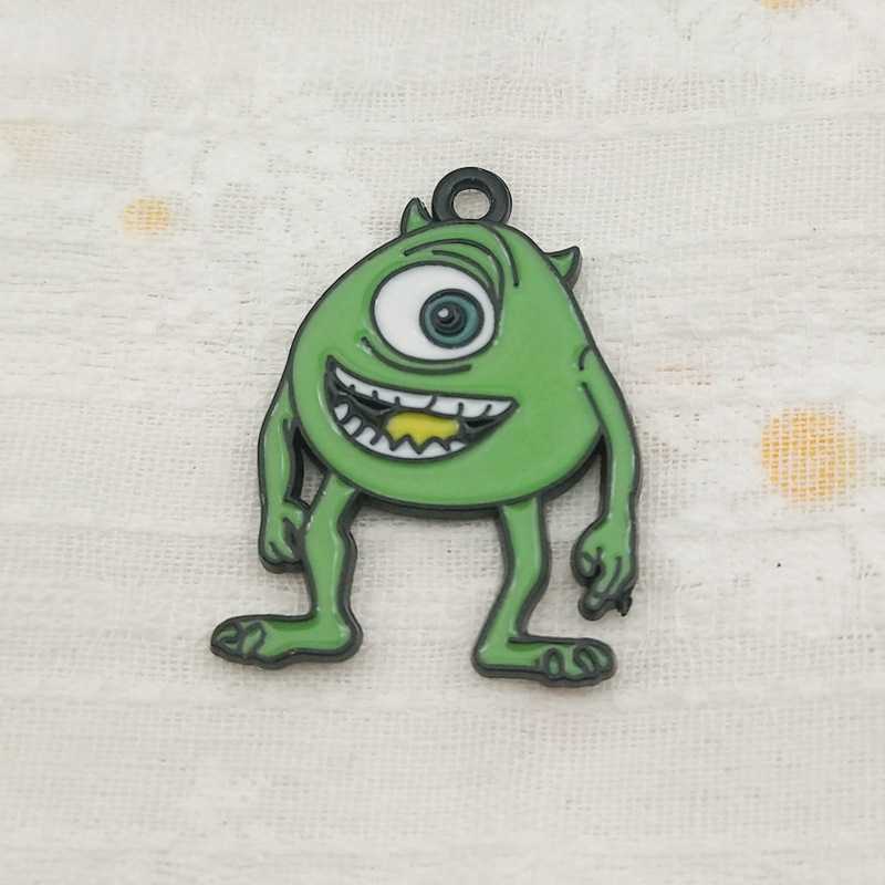 10pcs Cartoon South Ironic Dec - Anime Merchandise For Sale recension och pris