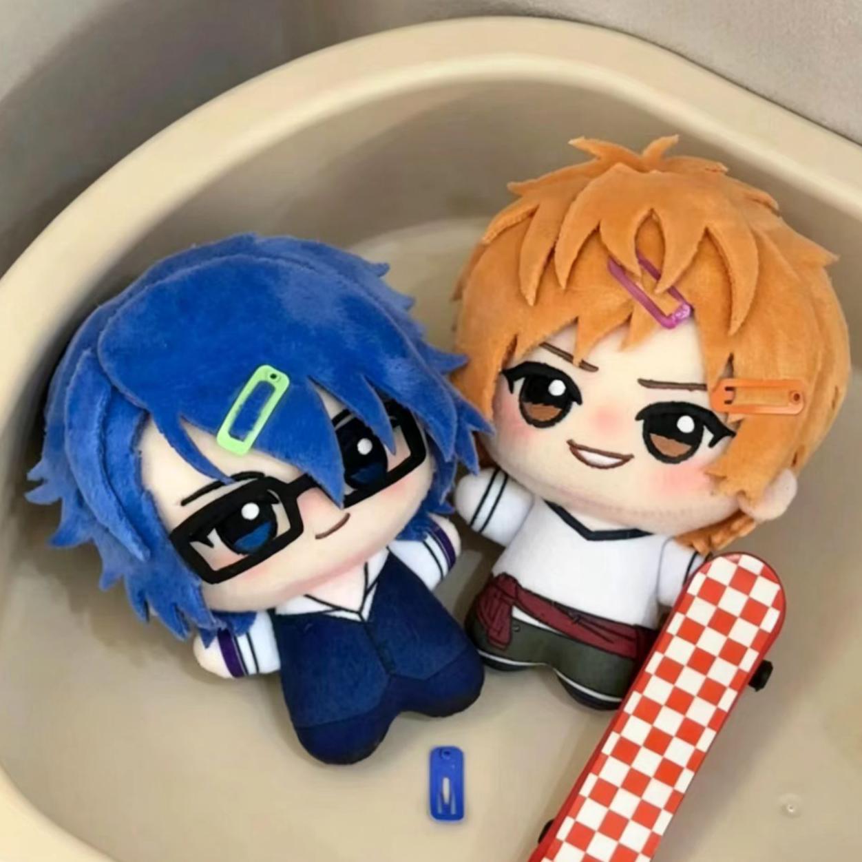 10cm Fushimi Saruhiko Plushie  - Anime Merchandise For Sale recension och pris